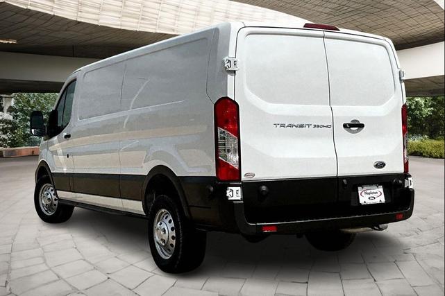 Photo of 2025 Oxford White Ford Transit-350