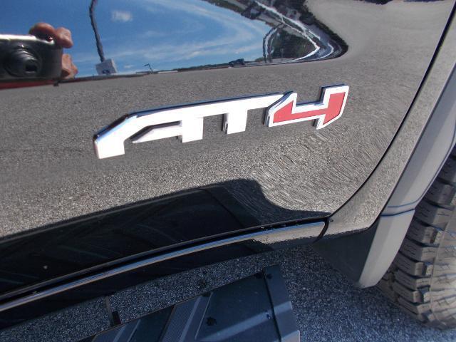 Photo of 2021 Ebony Twilight Metallic GMC Sierra 1500