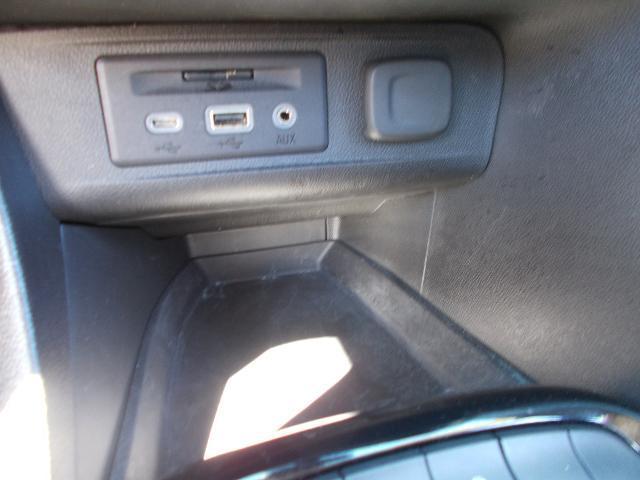 Photo of 2020 Ebony Twilight Metallic Buick Encore GX