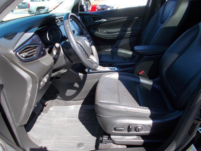 Photo of 2020 Ebony Twilight Metallic Buick Encore GX