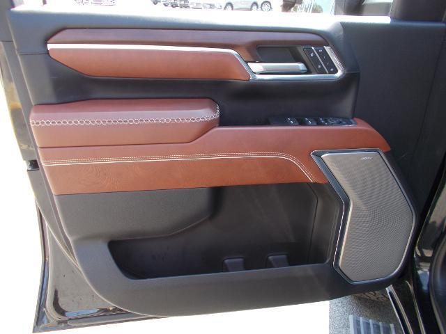 Photo of 2024 Onyx Black GMC Sierra 3500