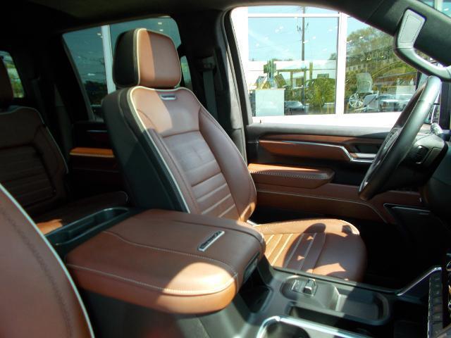 Photo of 2024 Onyx Black GMC Sierra 3500