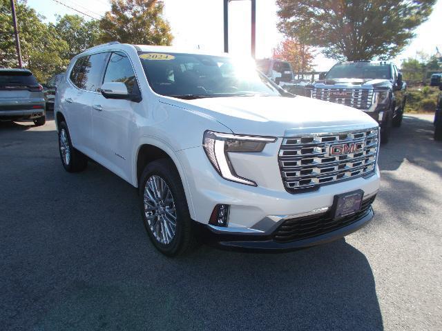 Photo of 2024 White Frost Tricoat GMC Acadia