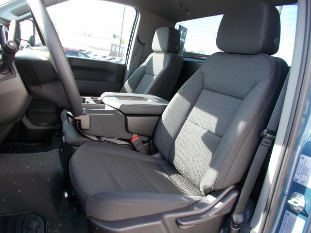 Photo of 2025 Downpour Metallic GMC Sierra 3500