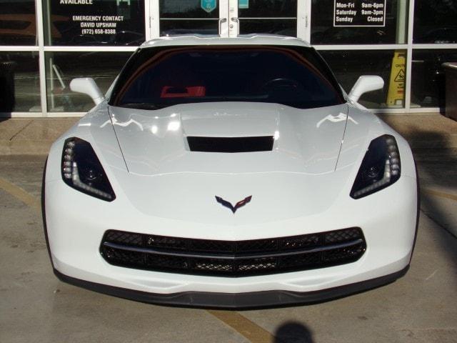 Photo of 2018 Arctic White Chevrolet Corvette