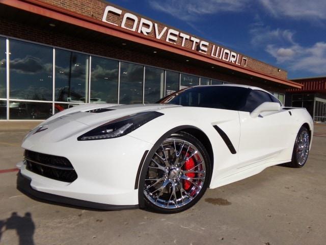 Photo of 2018 Arctic White Chevrolet Corvette