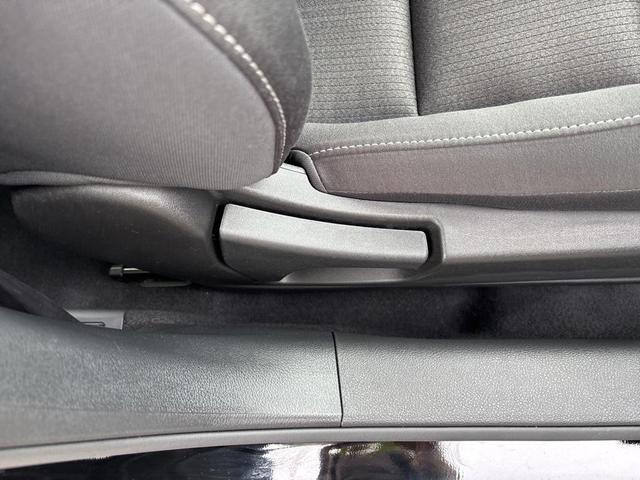Photo of 2023 Super Black Clearcoat Nissan Altima