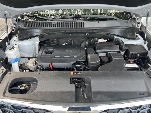 Photo of 2020 Sparkling Silver Kia Sorento