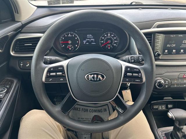 Photo of 2020 Sparkling Silver Kia Sorento