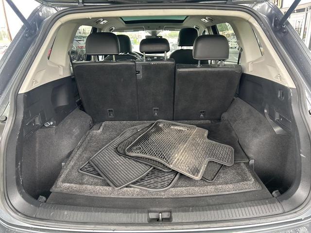 Photo of 2022 Platinum Gray Metallic Volkswagen Tiguan