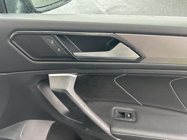 Photo of 2022 Platinum Gray Metallic Volkswagen Tiguan