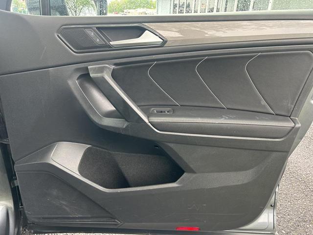 Photo of 2022 Platinum Gray Metallic Volkswagen Tiguan