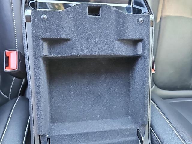 Photo of 2021 Silver Zynith Jeep Grand Cherokee L