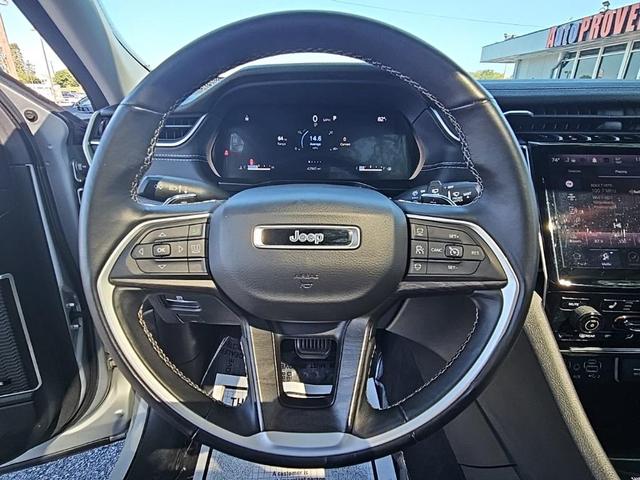 Photo of 2021 Silver Zynith Jeep Grand Cherokee L