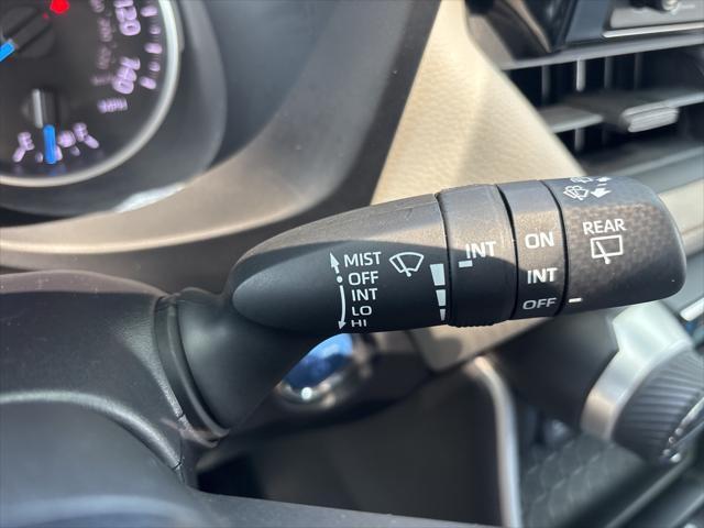 Photo of 2021 Midnight Black Metallic Toyota RAV4 Hybrid