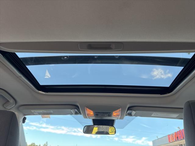 Photo of 2021 Midnight Black Metallic Toyota RAV4 Hybrid