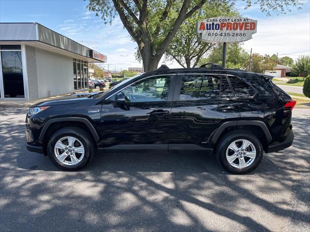 Photo of 2021 Midnight Black Metallic Toyota RAV4 Hybrid