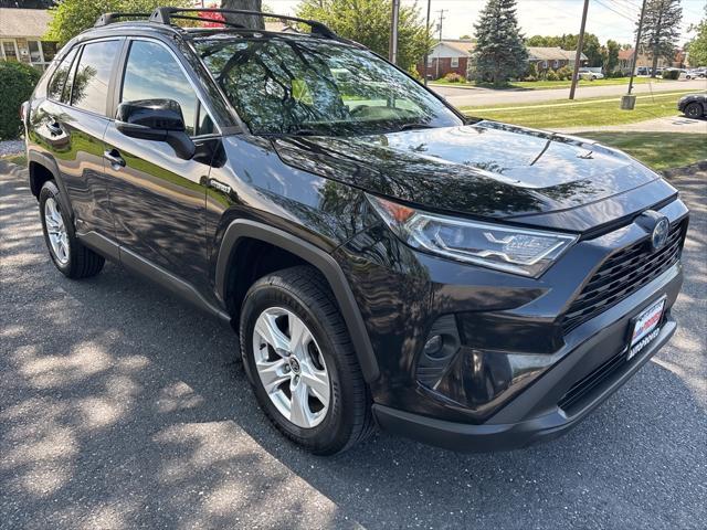 Photo of 2021 Midnight Black Metallic Toyota RAV4 Hybrid