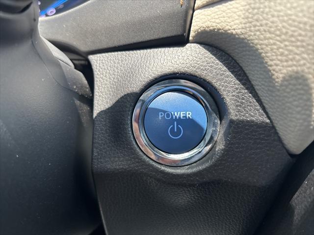 Photo of 2021 Midnight Black Metallic Toyota RAV4 Hybrid