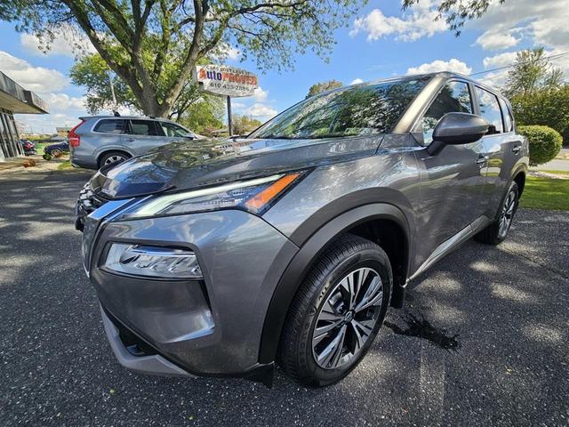 Photo of 2023 Gun Metallic Nissan Rogue