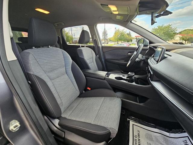 Photo of 2023 Gun Metallic Nissan Rogue
