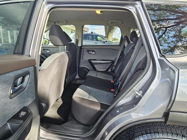 Photo of 2023 Gun Metallic Nissan Rogue