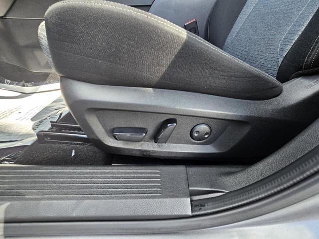Photo of 2023 Gun Metallic Nissan Rogue