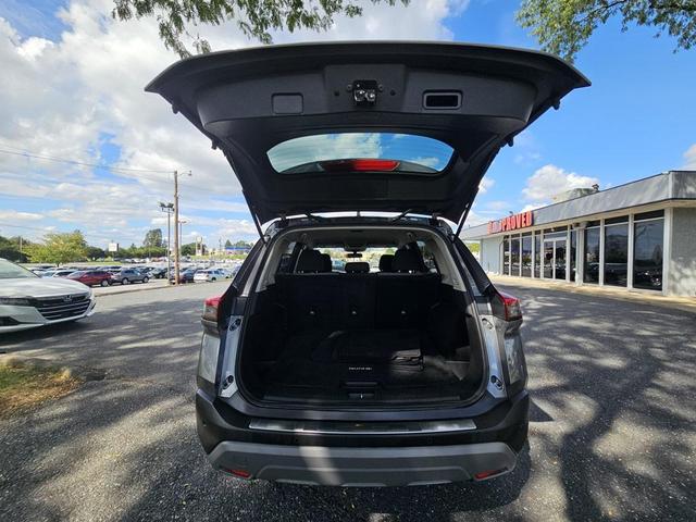 Photo of 2023 Gun Metallic Nissan Rogue