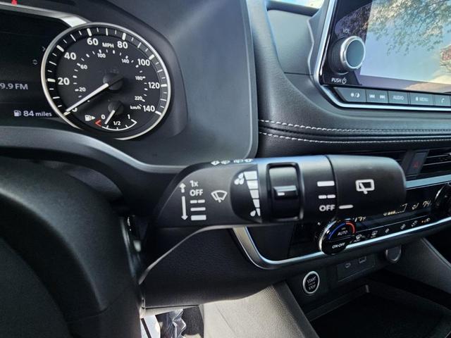 Photo of 2023 Gun Metallic Nissan Rogue