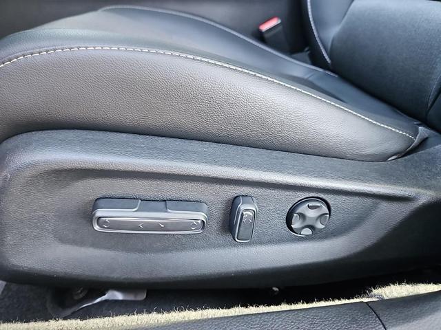 Photo of 2021 Still Night Pearl Honda Accord