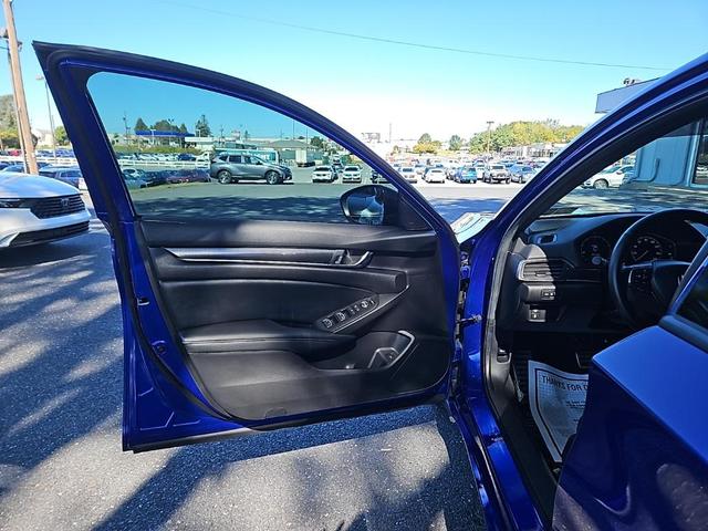 Photo of 2021 Still Night Pearl Honda Accord
