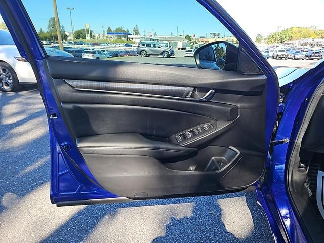 Photo of 2021 Still Night Pearl Honda Accord