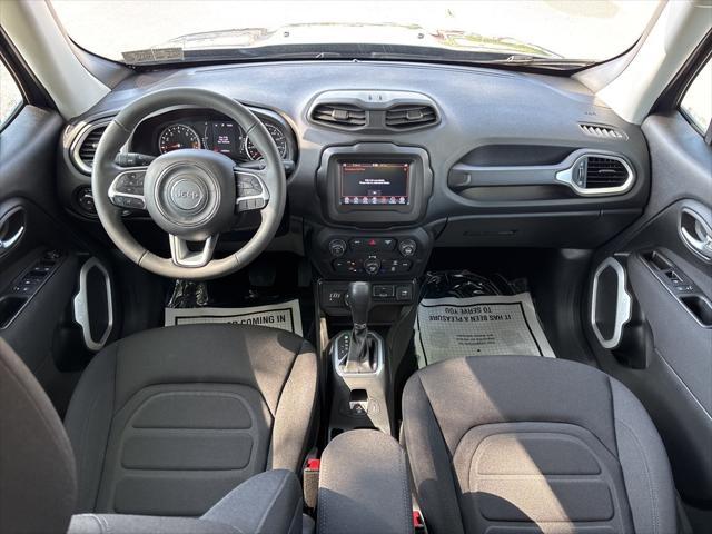 Photo of 2020 Slate Blue Pearlcoat Jeep Renegade