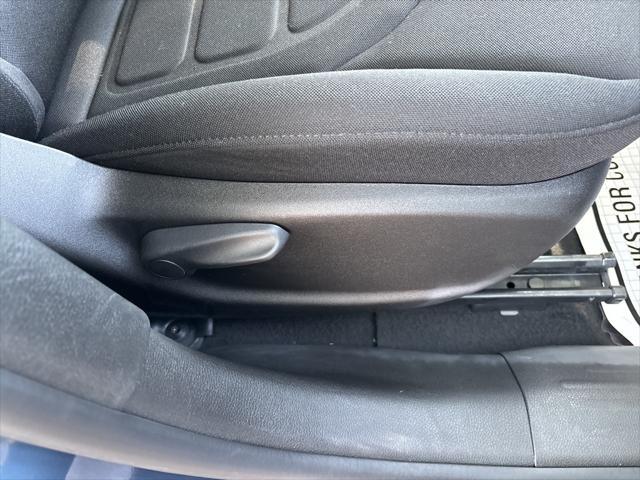 Photo of 2020 Slate Blue Pearlcoat Jeep Renegade