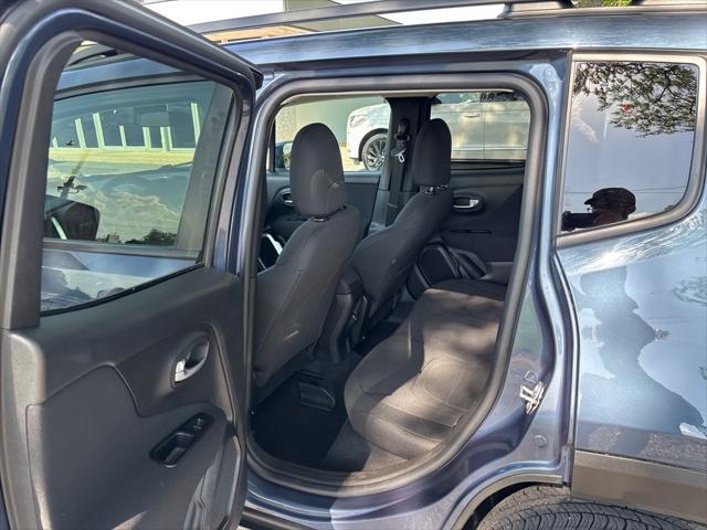 Photo of 2020 Slate Blue Pearlcoat Jeep Renegade