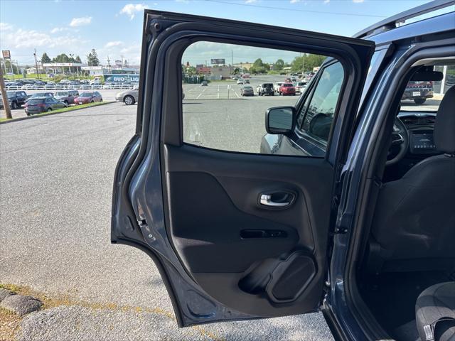 Photo of 2020 Slate Blue Pearlcoat Jeep Renegade