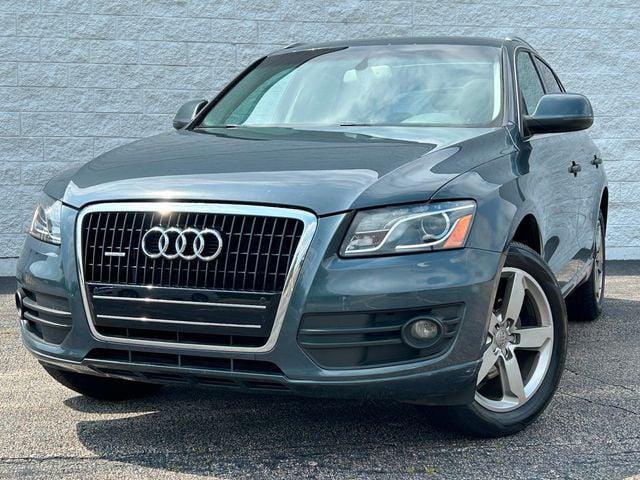 Photo of 2010 Meteor Gray Pearl Audi Q5