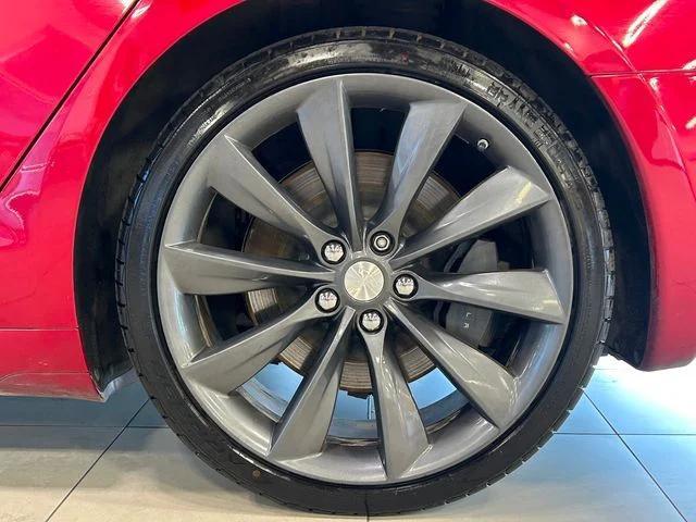 Photo of 2019 Red Multi-Coat Tesla Model S