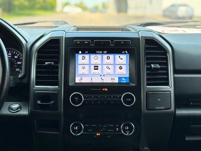 Photo of 2019 Agate Black Metallic Ford Expedition Max