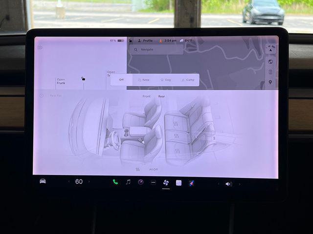 Photo of 2019 Midnight Silver Metallic Tesla Model 3