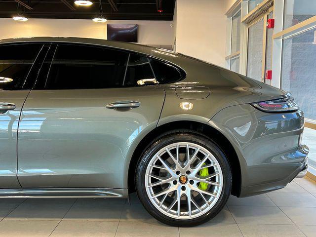 Photo of 2023 Aventurine Green Metallic Porsche Panamera