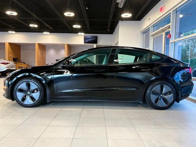 Photo of 2019 Solid Black Tesla Model 3