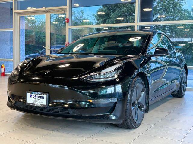 Photo of 2019 Solid Black Tesla Model 3