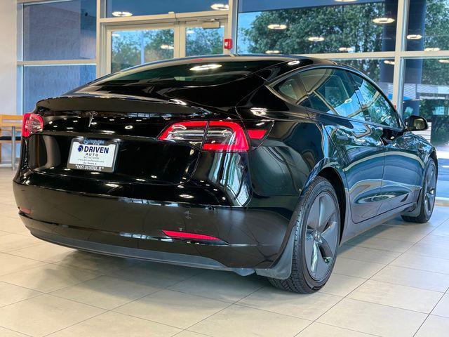 Photo of 2019 Solid Black Tesla Model 3