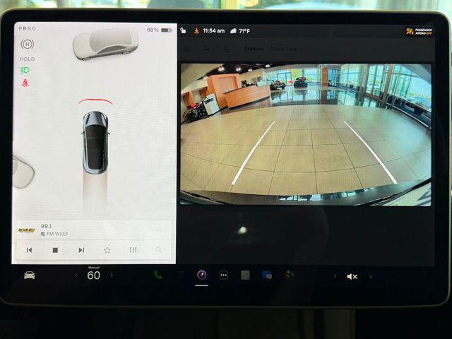Photo of 2021 Midnight Silver Metallic Tesla Model 3