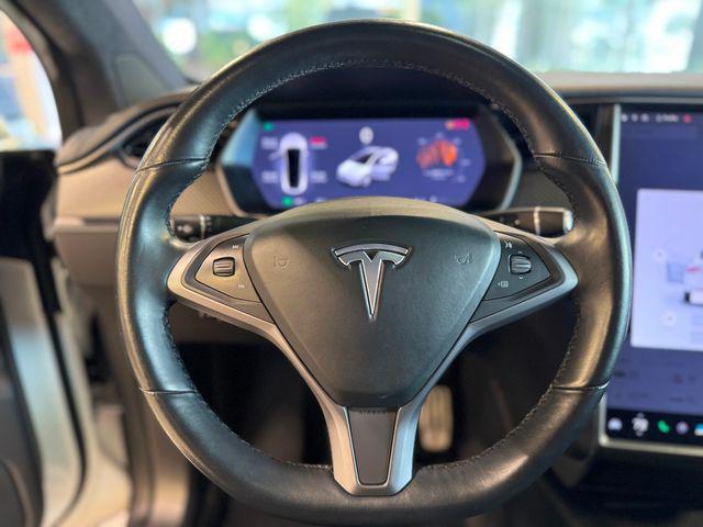 Photo of 2021 Pearl White Multi-Coat Tesla Model X