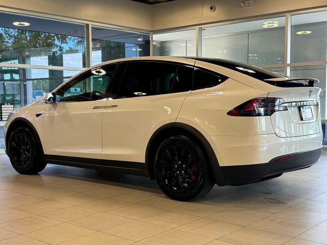 Photo of 2021 Pearl White Multi-Coat Tesla Model X