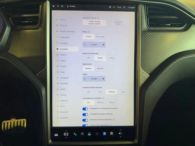 Photo of 2021 Pearl White Multi-Coat Tesla Model X