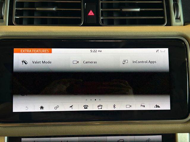 Photo of 2018 Byron Blue Metallic Land Rover Range Rover