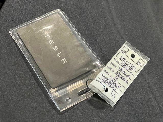 Photo of 2020 Midnight Silver Metallic Tesla Model 3